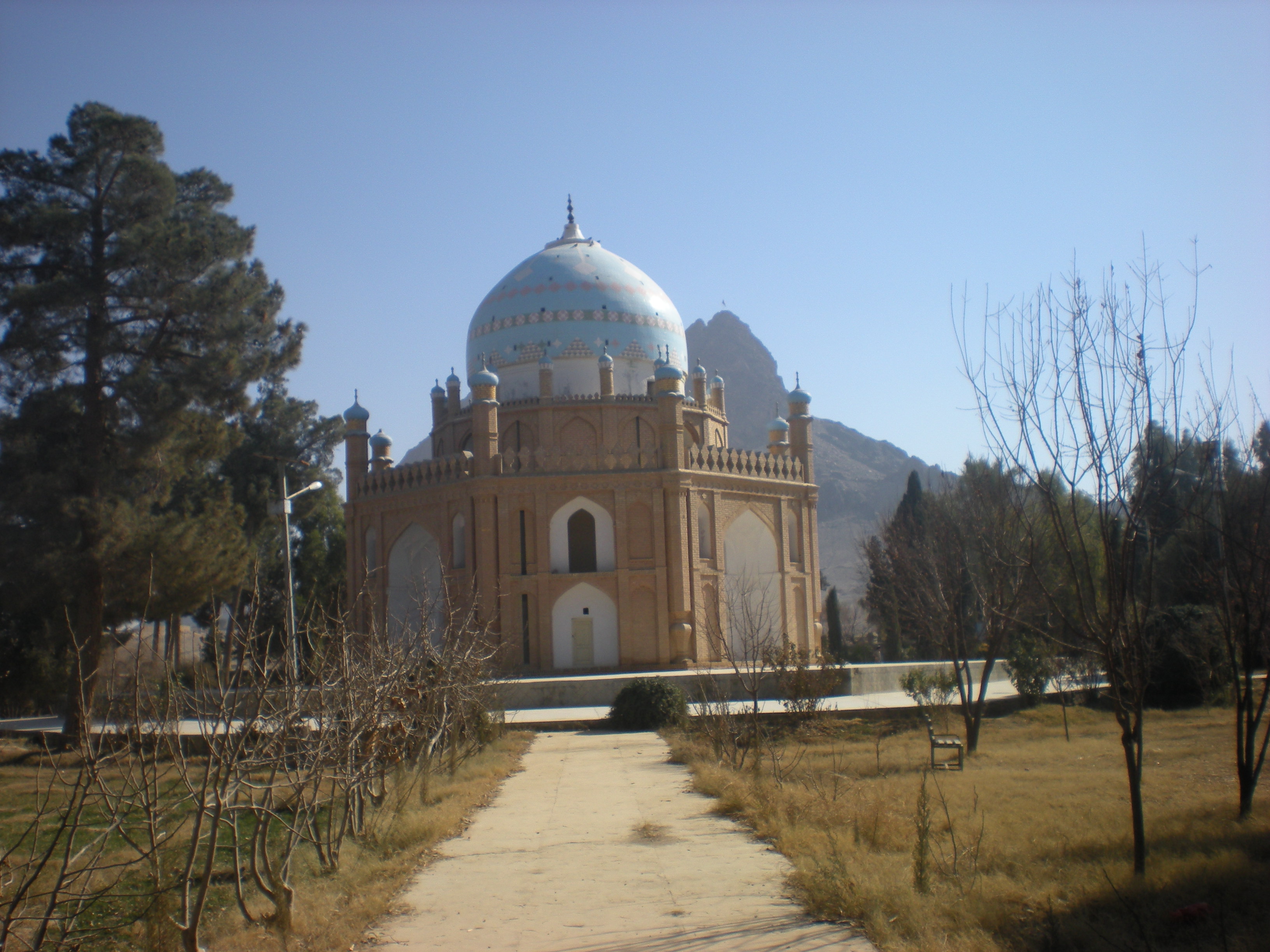 Mirwais Nyka-Tomb