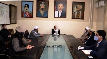 يوشمېر عالمانو د اطلاعاتو او فرهنګ وزارت له سرپرستې سره وکتل