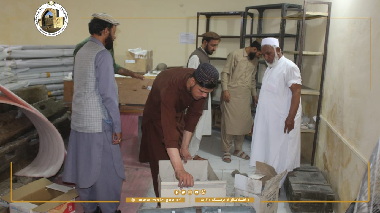 تم تنظيف عدد من القطع الأثرية التاريخية والثقافية.